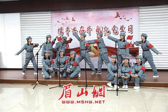 为什么中国普遍不支持高中生恋爱？游戏画面